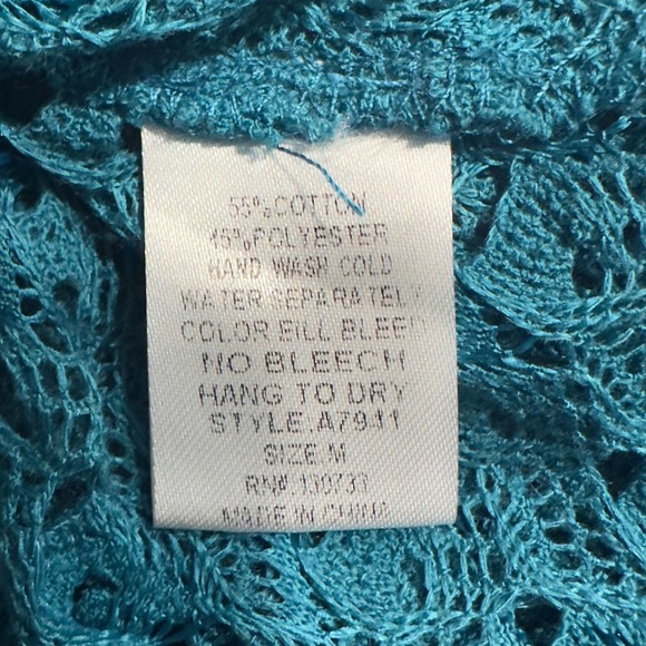 NWOT Umgee Blue Crochet Lace Tunic Top Women's Size Medium - Picture 6 of 6